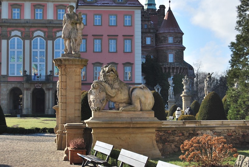 castle-in-lower-silesia.jpg